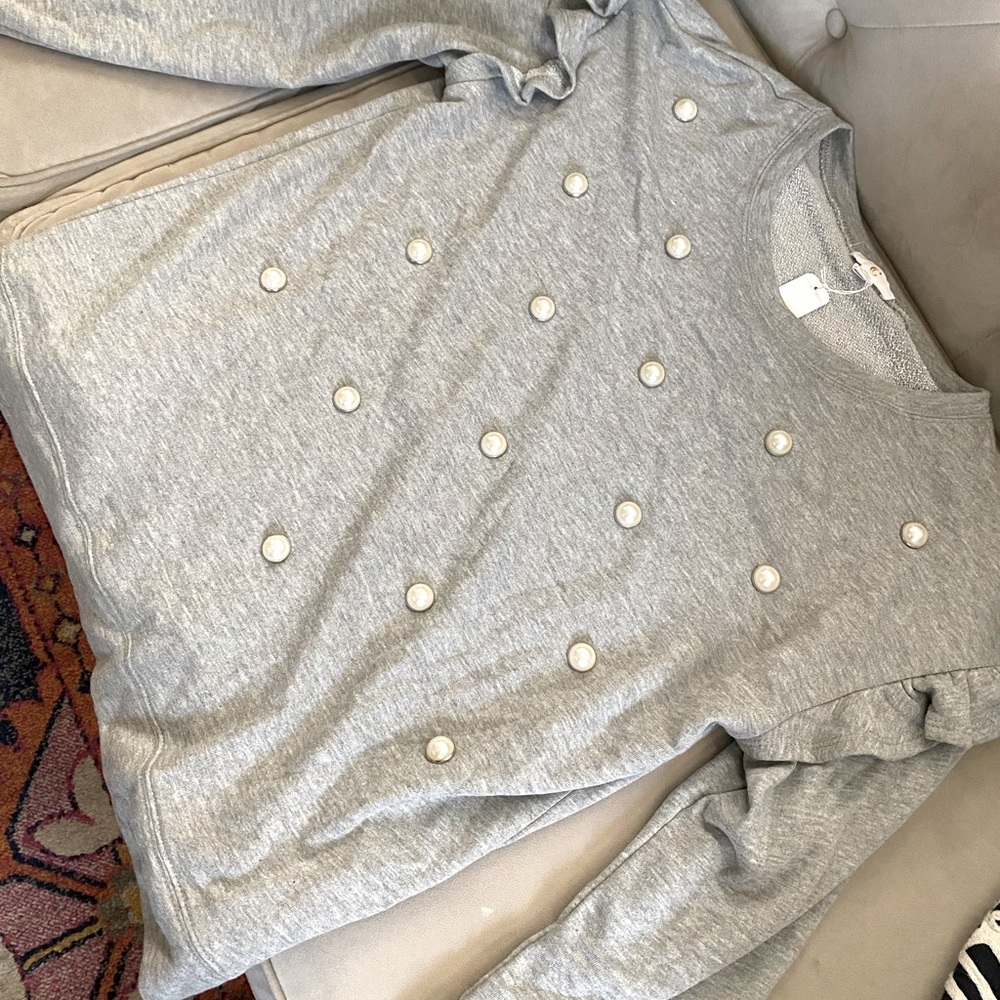Pearl sweater